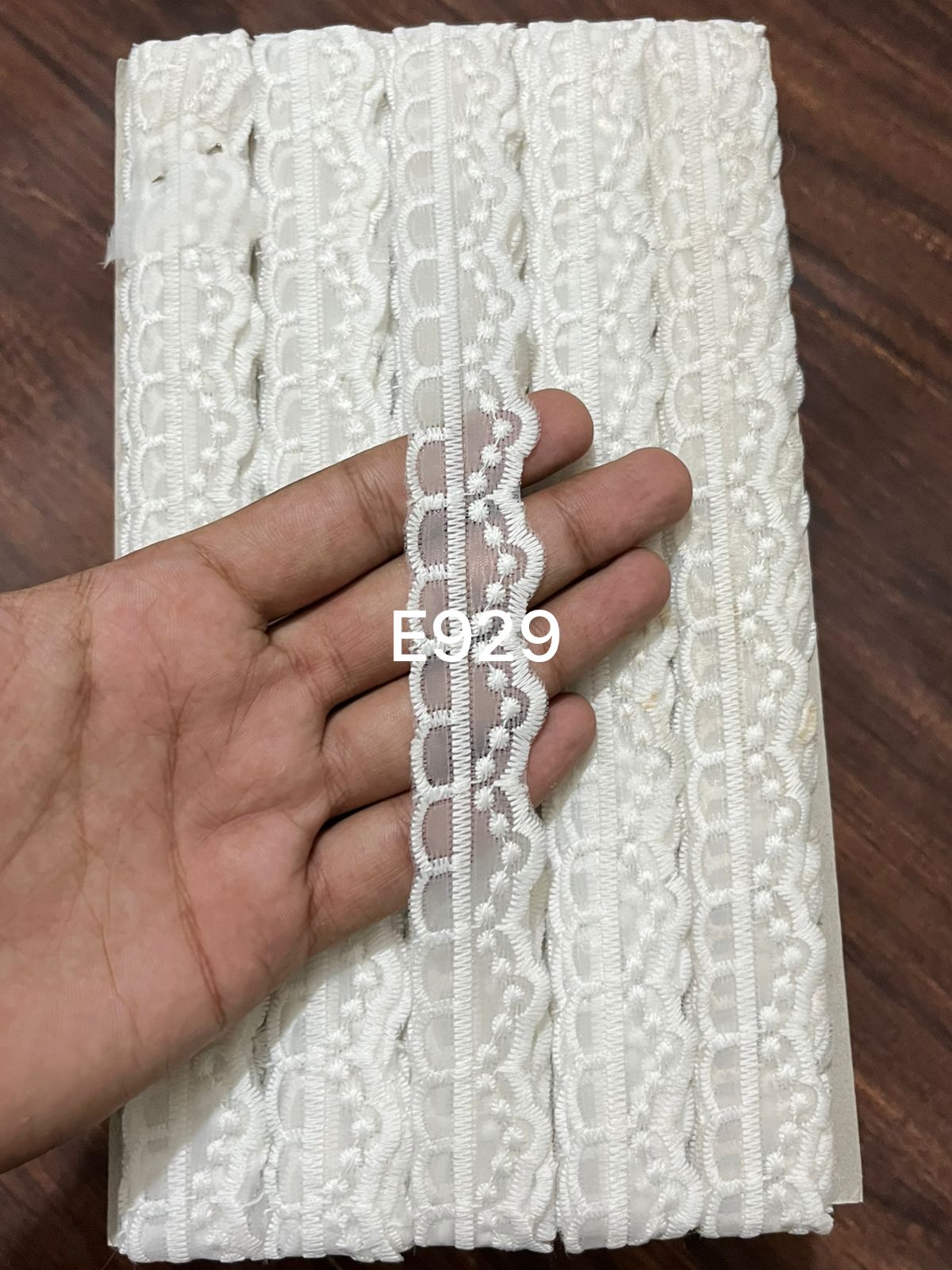 ₹10/mtr Organza Lace For Ladies Suit (Pack of 1 )