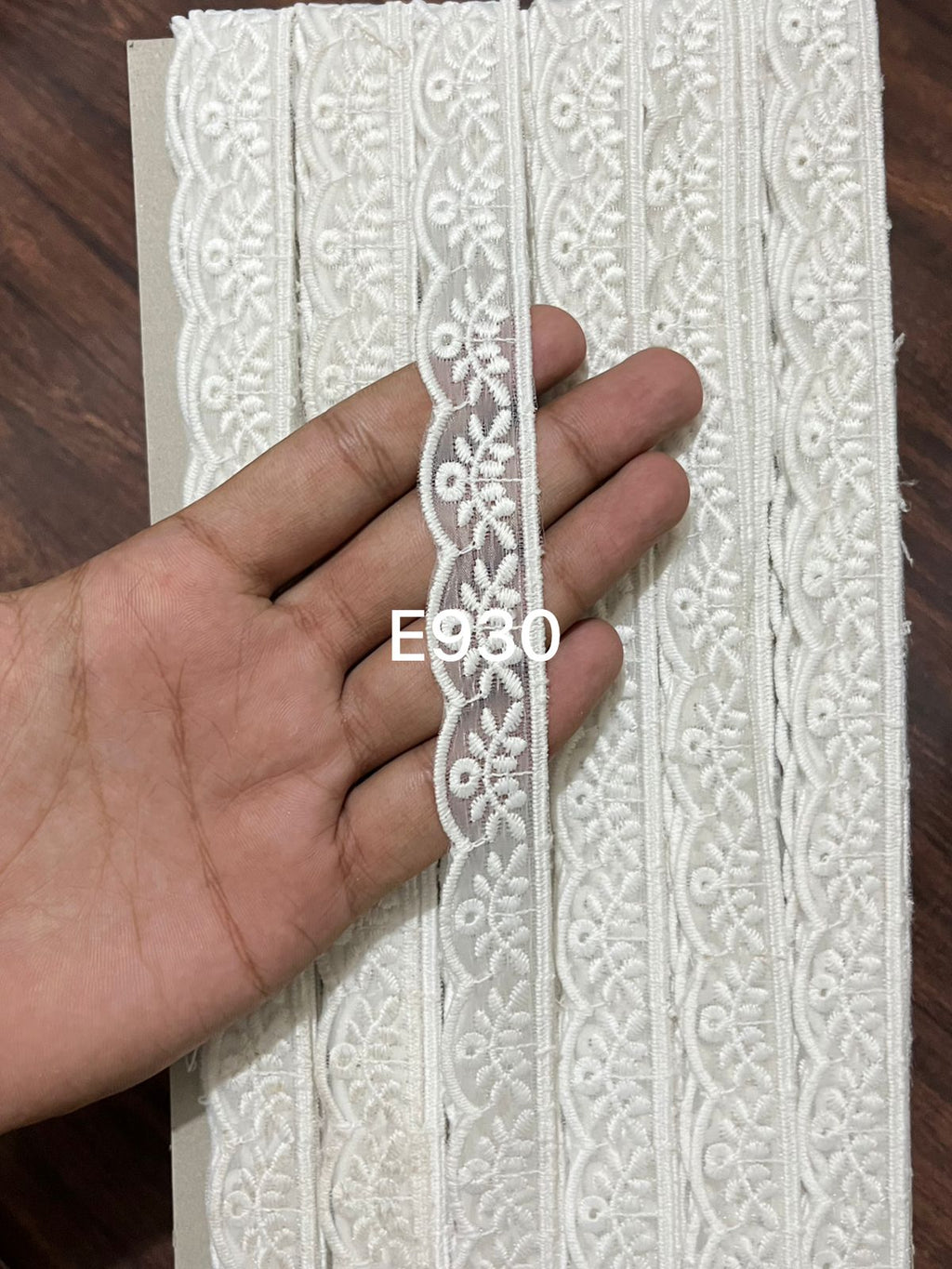 ₹10.83/mtr Organza Lace For Ladies Suit (Pack of 1 )
