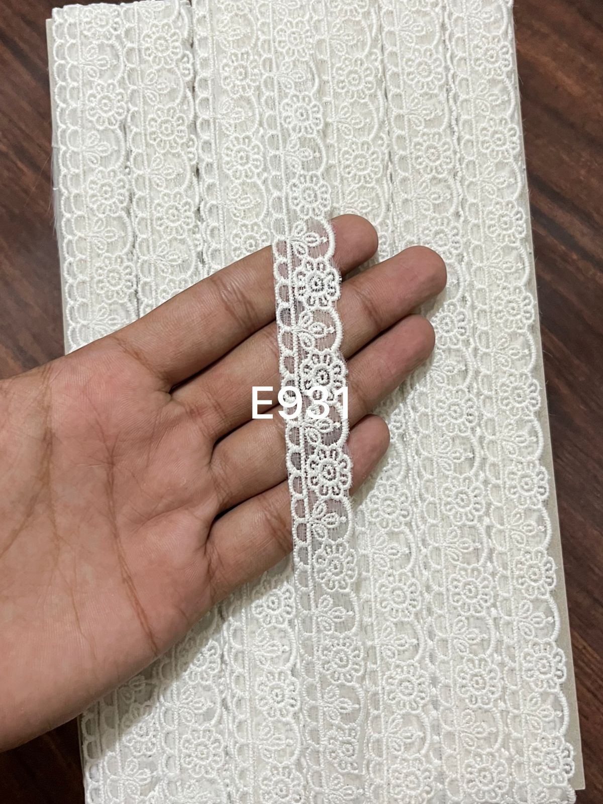 ₹11.94/mtr Organza Lace For Ladies Suit (Pack of 1 )