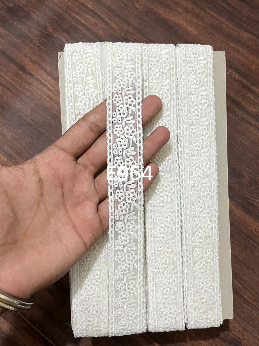 ₹ 14.44/mtr Organza Lace For Ladies Suit (Pack of 1 )
